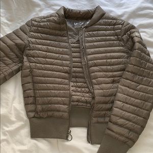 Micheal Kors Down jacket size XS